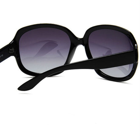 Simple Wild Ladies Beach Sunglasses - Black - Shop N Save